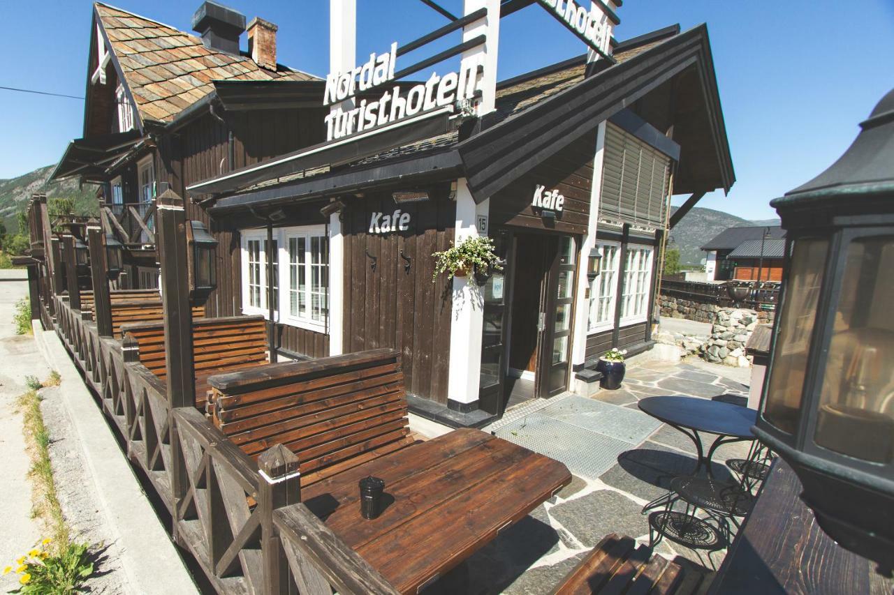 Nordal Turistsenter 호텔 롬 외부 사진